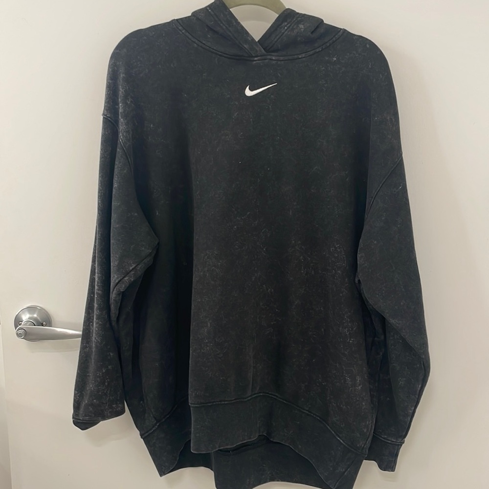 Nike Essentials Collection Washed Fleece Hoodie